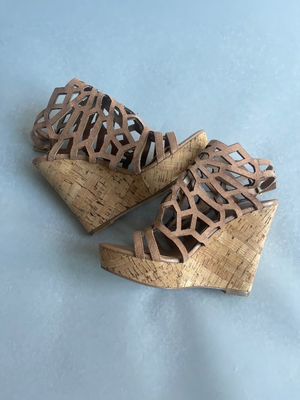 Charles by Charles David Women’s Caged Wedge Sandals Size 7M Tan Cork Heel